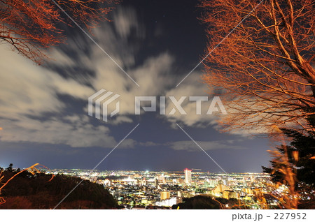 仙台市長町方面の夜景の写真素材 Pixta