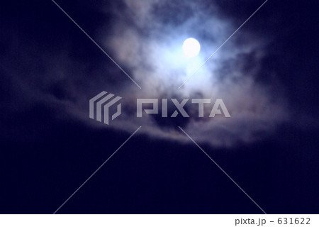 朧月夜の写真素材 - PIXTA