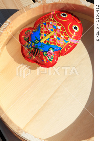 ブリキの金魚の写真素材