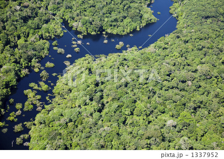 アマゾン川 空撮 南米 世界自然遺産の写真素材