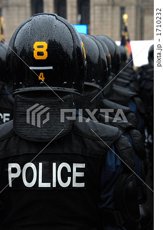 機動隊の写真素材