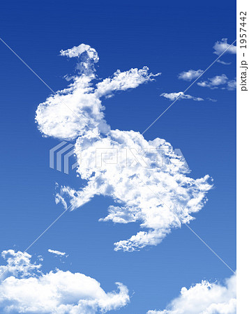 うさぎ 雲 青空 空のイラスト素材 - PIXTA