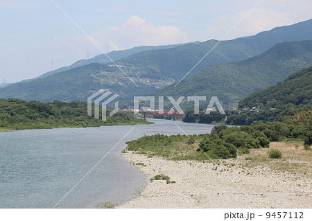 吉野川 つるぎ町 徳島県 青石橋の写真素材