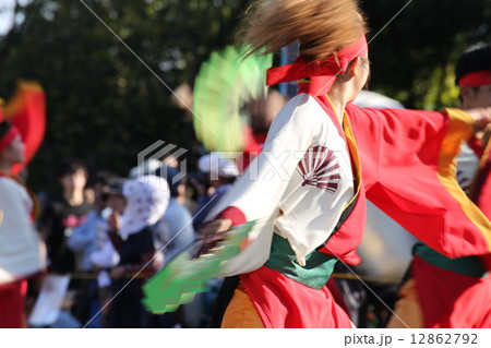 泉州よさこいええじゃないか祭り よさこい 踊り 扇子の写真素材 - PIXTA