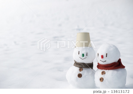雪だるま 余白 一緒 ゆきだるまの写真素材