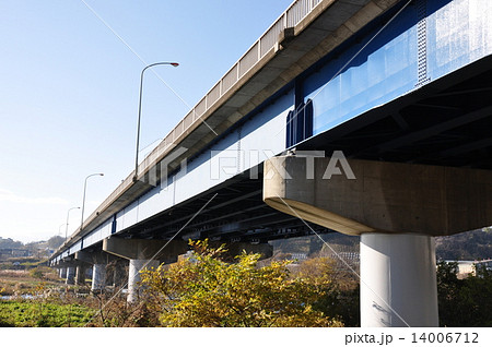 かながわの橋100選 新昭和橋 橋脚 相模川の写真素材
