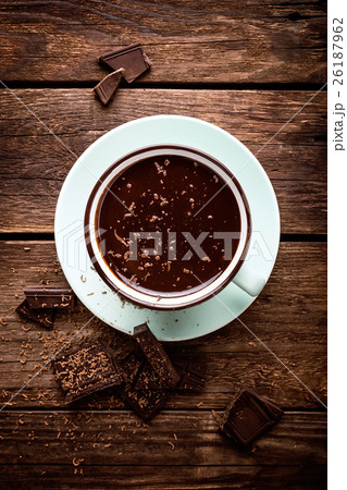 ココア 茶色 コップ カップの写真素材