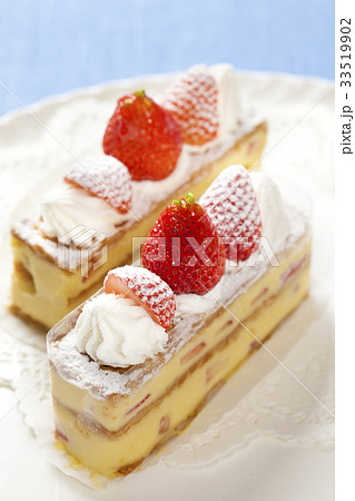 イチゴミルフィーユ ケーキ スイーツ ミルフィーユの写真素材 イチゴミルフィーユ ケーキ スイーツ ミルフィーユの写真素材