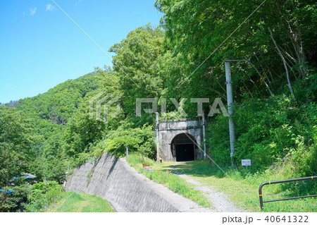 さごやまトンネルの写真素材