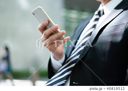 スマホ スマートフォン の写真素材集 ピクスタ