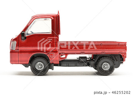 乗用車 車 軽トラック 赤の写真素材