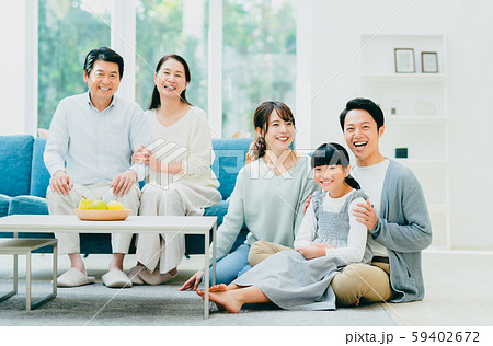 三世代の写真素材