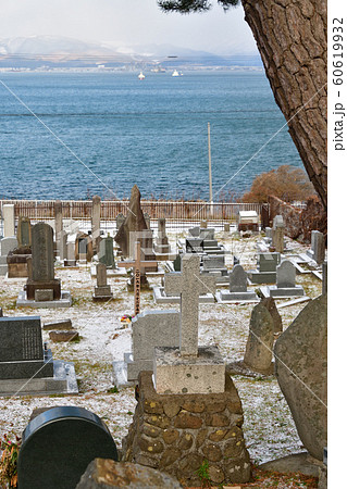 外国人墓地 墓石 函館 お墓の写真素材
