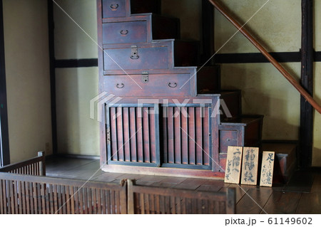 和風 家具 階段箪笥 江戸時代の写真素材 - PIXTA