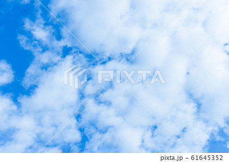 しらす雲の写真素材