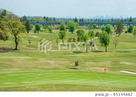 ゴルフ場 風景の写真素材