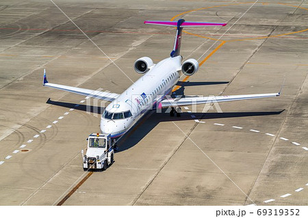航空機誘導員の写真素材