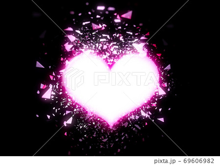 電球 黒背景 黒バック ハートのイラスト素材