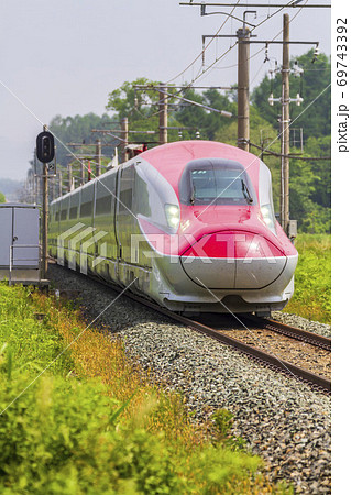 新幹線 E6系 スーパーこまち こまちの写真素材