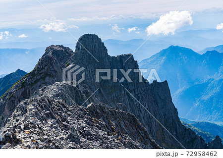 馬の背 北アルプス 穂高 ジャンダルムの写真素材