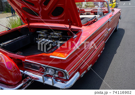 インパラ 車 レストア Impalaの写真素材
