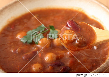 スパイシー アメリカ料理 豆料理 チリコンカーンの写真素材