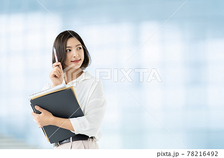 白い腕の写真素材