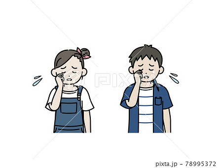 泣く男の子と女の子のイラスト 泣き虫 悲しい 子供 小学生 低学年のイラスト素材