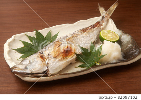 焼き魚 魚 鯵 塩焼きの写真素材