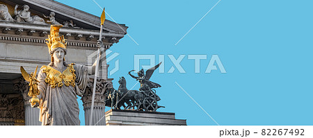 勝利の女神ニケの写真素材