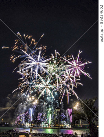 名古屋港 花火大会 打ち上げ花火 花火の写真素材