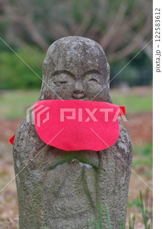 地蔵 石仏 お地蔵さん 石像の写真素材 - PIXTA