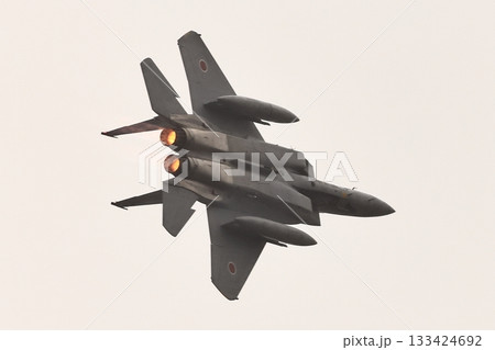 戦闘機 飛行機 F-15 アフターバーナーの写真素材 - PIXTA